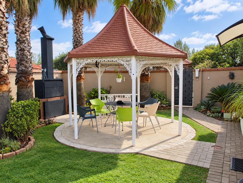 2 Bedroom Property for Sale in Heuwelsig Free State